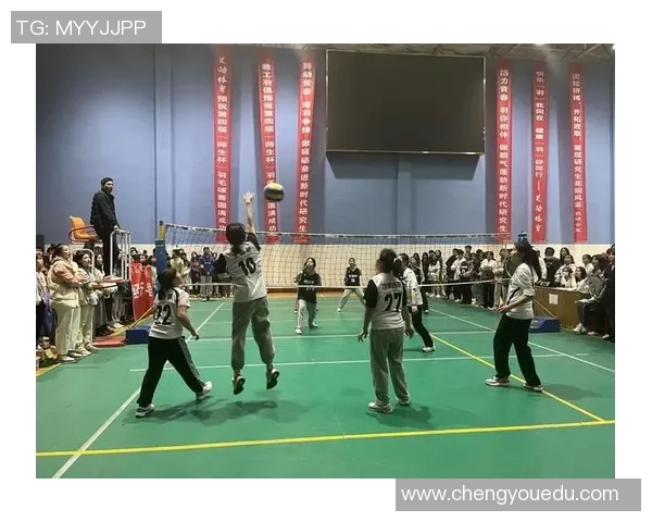 重庆排球队的力量变革引发热议展现新时代竞技精神与团队合作魅力